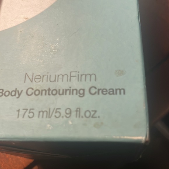 Nerium Firm Body Contouring Cream - Picture 4 of 4